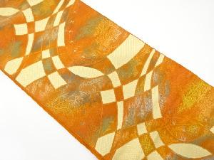 変わり絵皿に花模様織り出し　名古屋帯